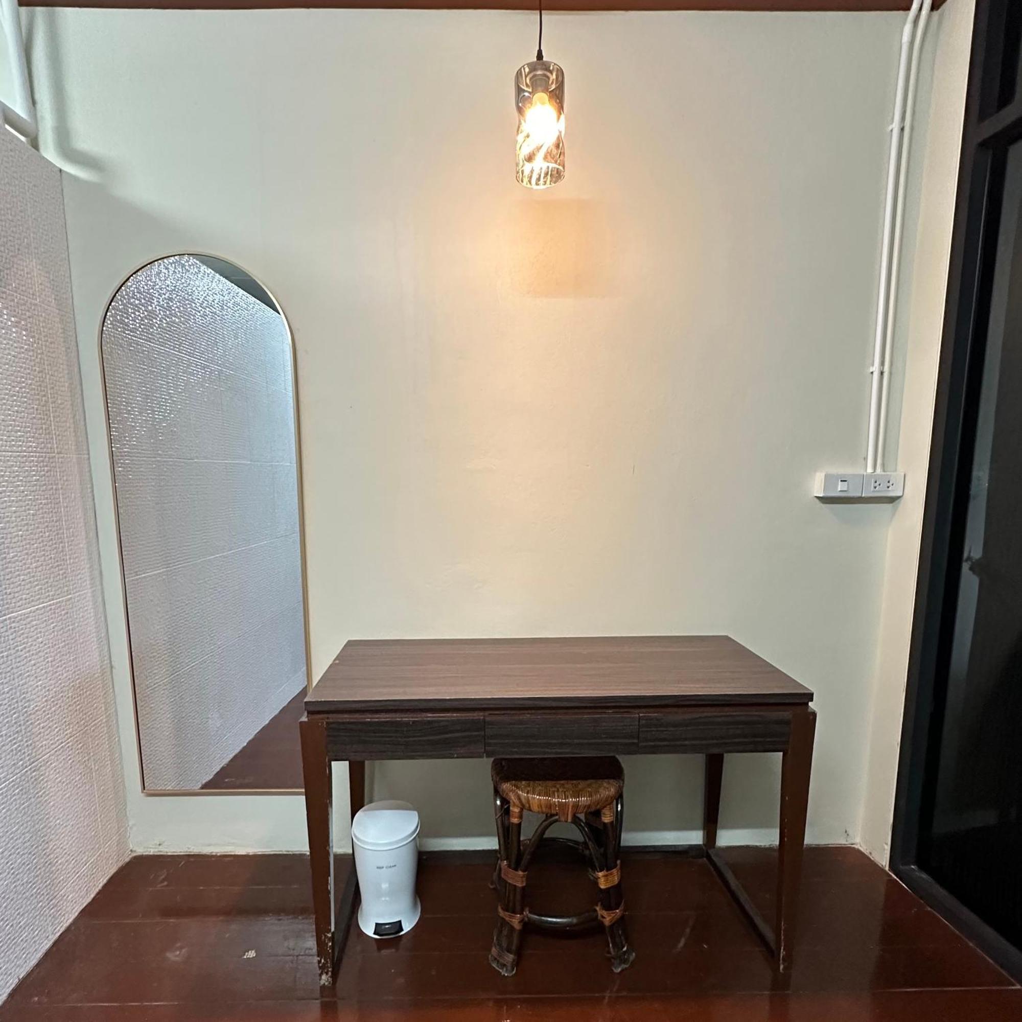 Hatyai House 28 Дом отдыха Хатъяй